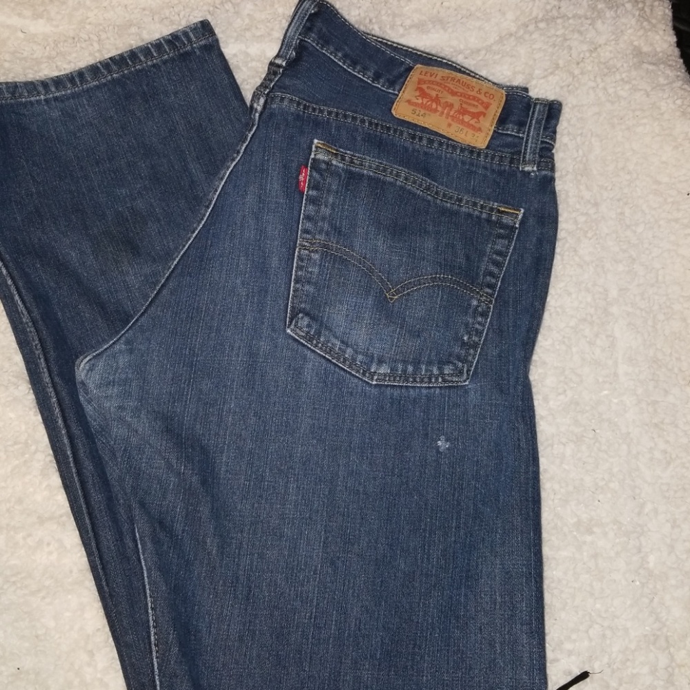 Levi Jeans Mens W36 L34 (514)